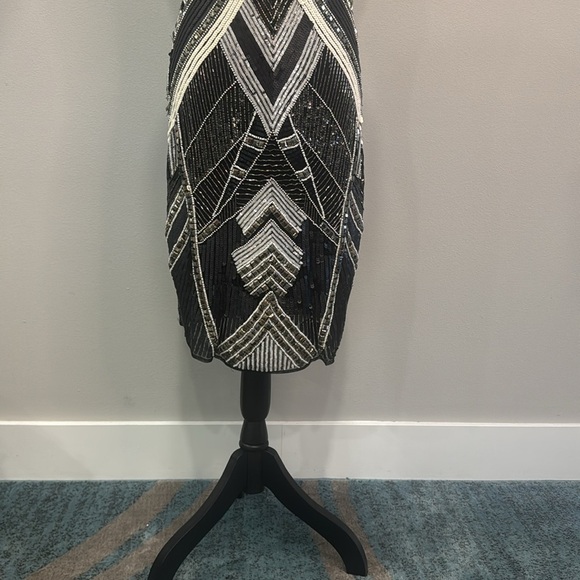 Boston Proper Black and Silver Beaded Dress. Sz 8 - Picture 6 of 9